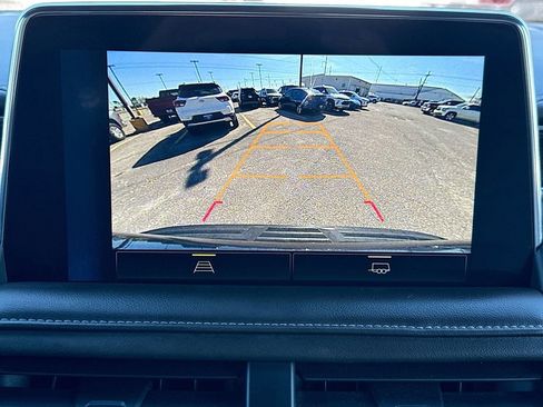 Used 2023 Chevrolet Tahoe LT image 13