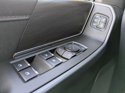 New 2025 Ford F150 Lariat w/ Equipment Group 501A Mid image 24