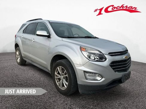 Used 2017 Chevrolet Equinox LT w/ Convenience Package FWD image 1