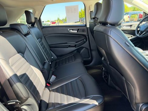 Used 2024 Ford Edge SEL w/ Convenience Package AWD/4WD image 32
