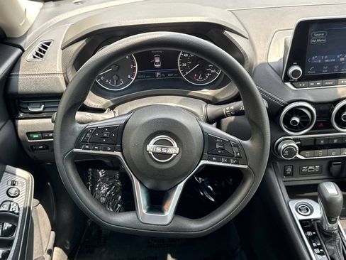 Used 2024 Nissan Sentra SV FWD image 23
