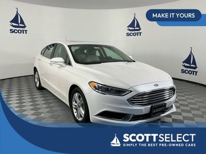 Used 2018 Ford Fusion SE w/ Fusion SE Technology Package