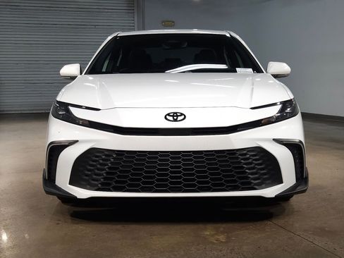 New 2026 Toyota Camry SE FWD image 2