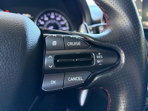 Used 2019 Hyundai Elantra GT N Line FWD image 31