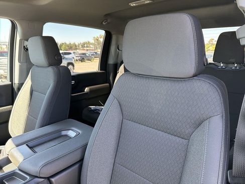 New 2026 GMC Sierra 2500 Pro w/ 1SA Pro Safety Plus Package AWD/4WD image 20