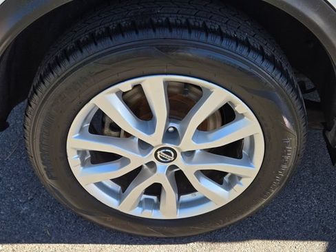 Used 2021 Nissan Rogue Sport S AWD/4WD image 12