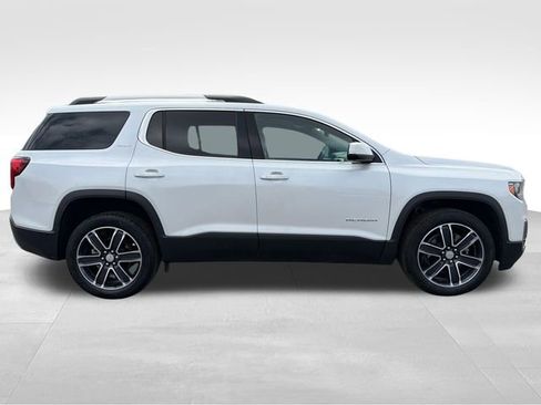 Used 2023 GMC Acadia SLT w/ Technology Package AWD/4WD image 8