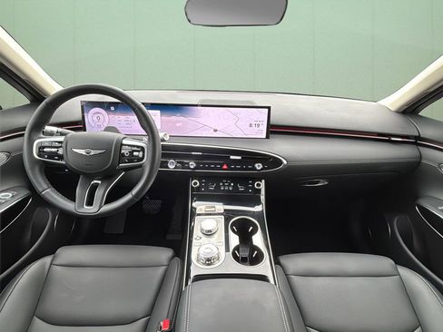 Certified 2026 Genesis GV70 2.5T AWD/4WD image 20
