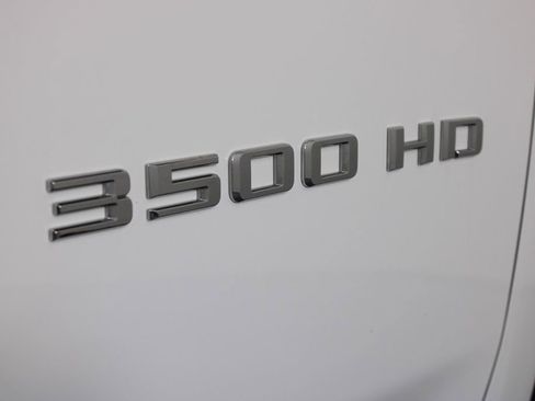 Used 2024 Chevrolet Silverado 3500 LT w/ Convenience Package AWD/4WD image 11
