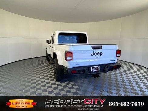 New 2026 Jeep Gladiator Sport image 5