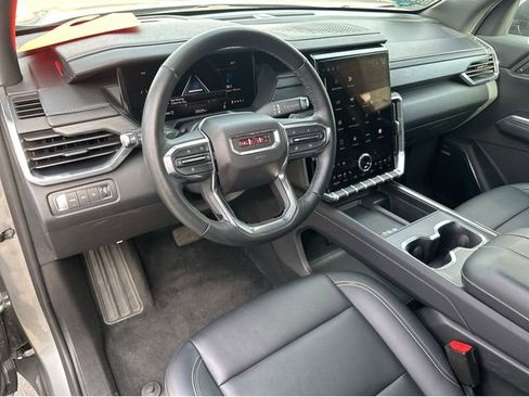 Certified 2024 GMC Acadia Elevation image 5