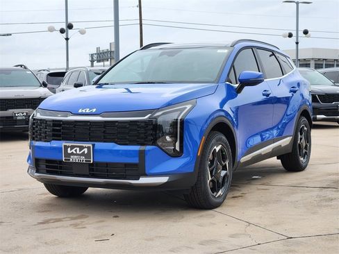 New 2026 Kia Sportage EX w/ EX Panorama Roof Package image 2