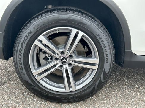 Used 2022 Mercedes-Benz GLC 300 image 42