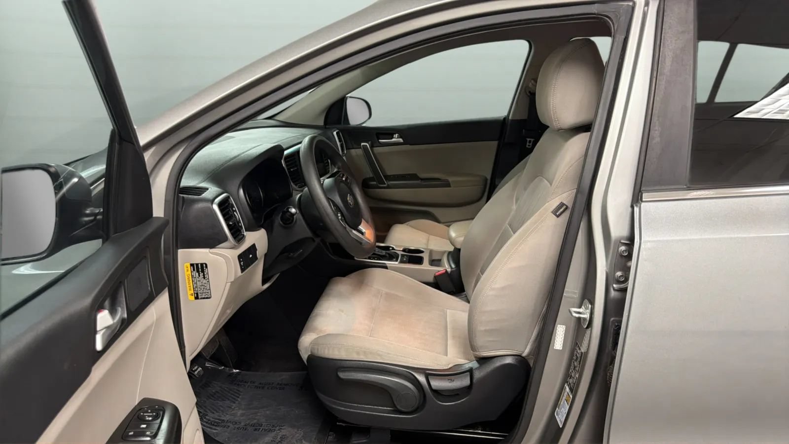 Used 2020 Kia Sportage LX FWD image 20