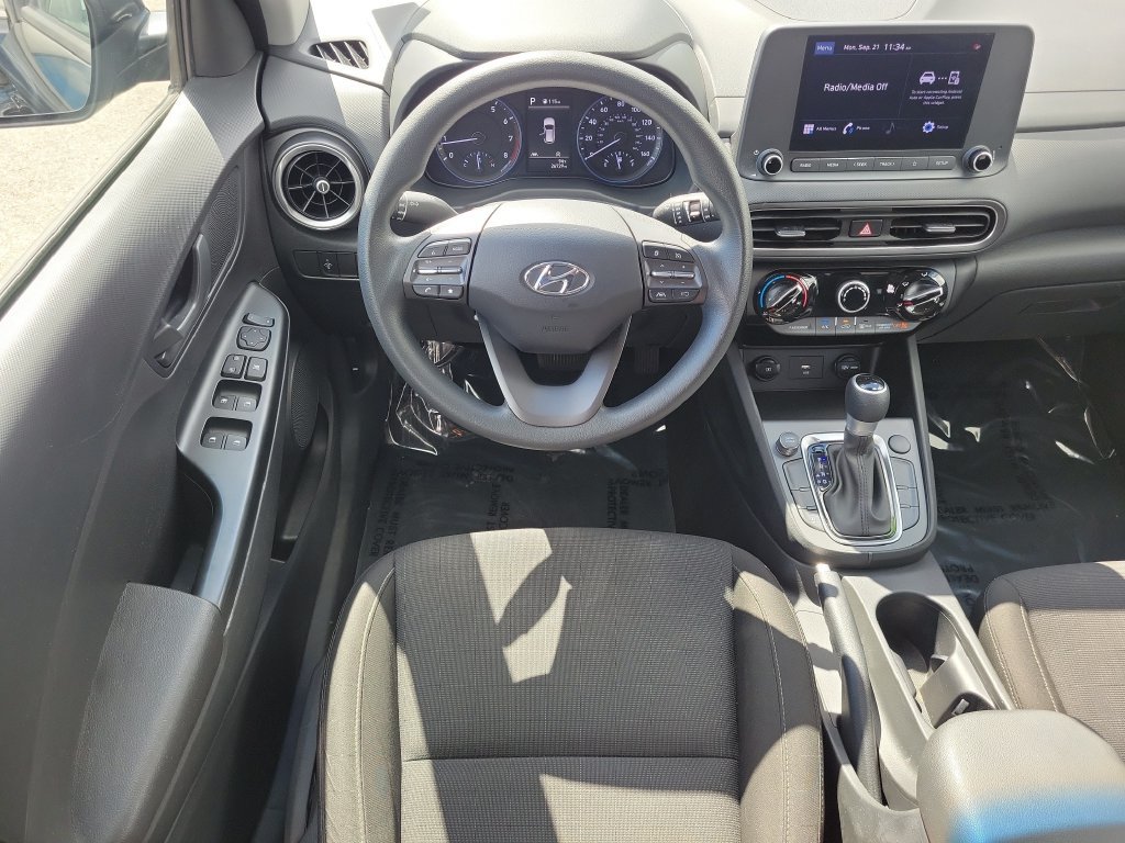 Used 2022 Hyundai Kona SEL FWD image 12