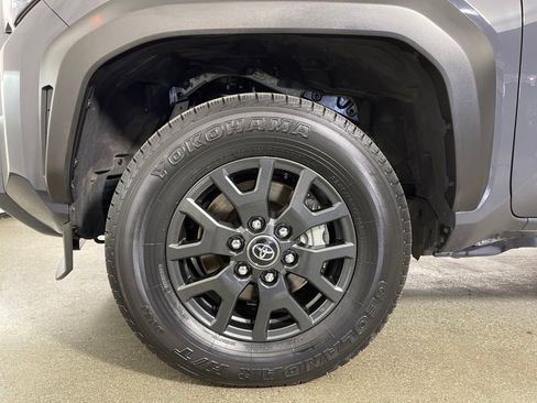 Used 2025 Toyota 4Runner SR5 image 11