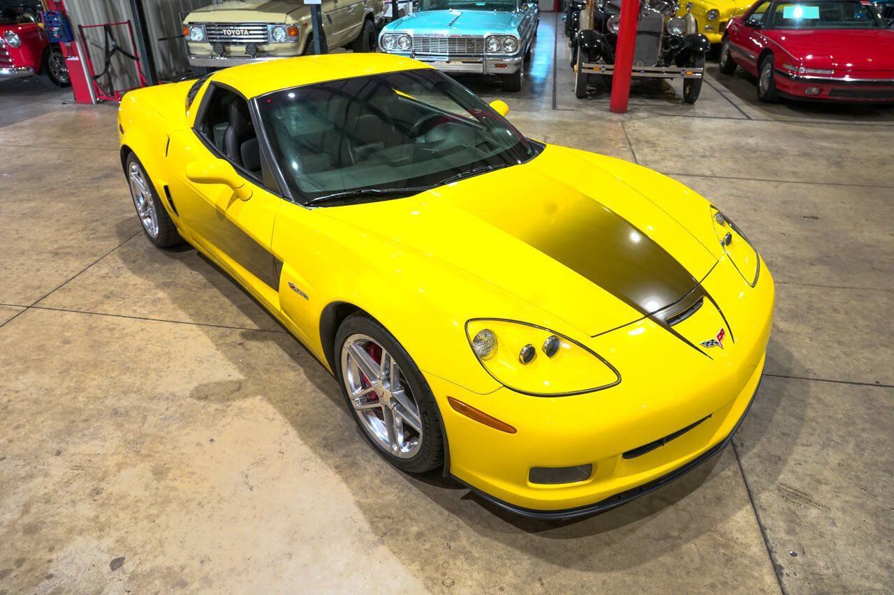 Used 2007 Chevrolet Corvette Z06 w/ Preferred Equipment Group RWD image 14