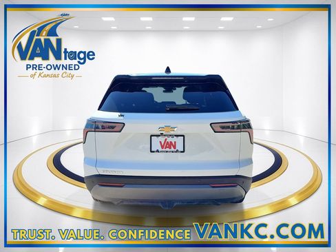 Used 2025 Chevrolet Equinox LT FWD image 7