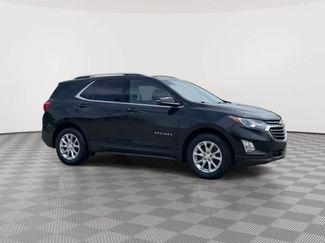Used 2018 Chevrolet Equinox LT w/ Sun & Infotainment Package FWD video 2