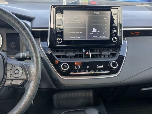 Used 2020 Toyota Corolla LE FWD image 26