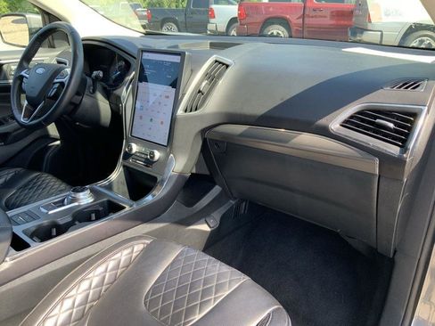 Used 2024 Ford Edge Titanium image 58