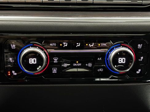 New 2026 GMC Sierra 1500 SLT w/ SLT Premium Package image 28