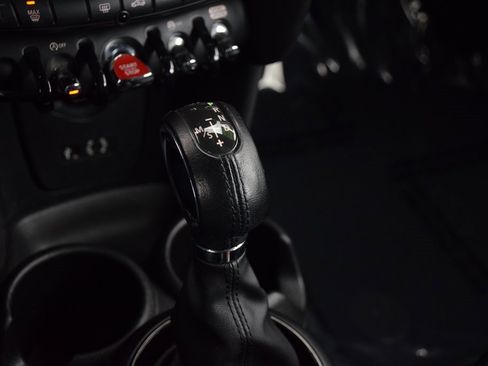 Used 2018 MINI Cooper Convertible image 26