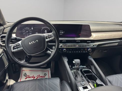 Used 2023 Kia Telluride SX Prestige X-Line AWD/4WD image 19