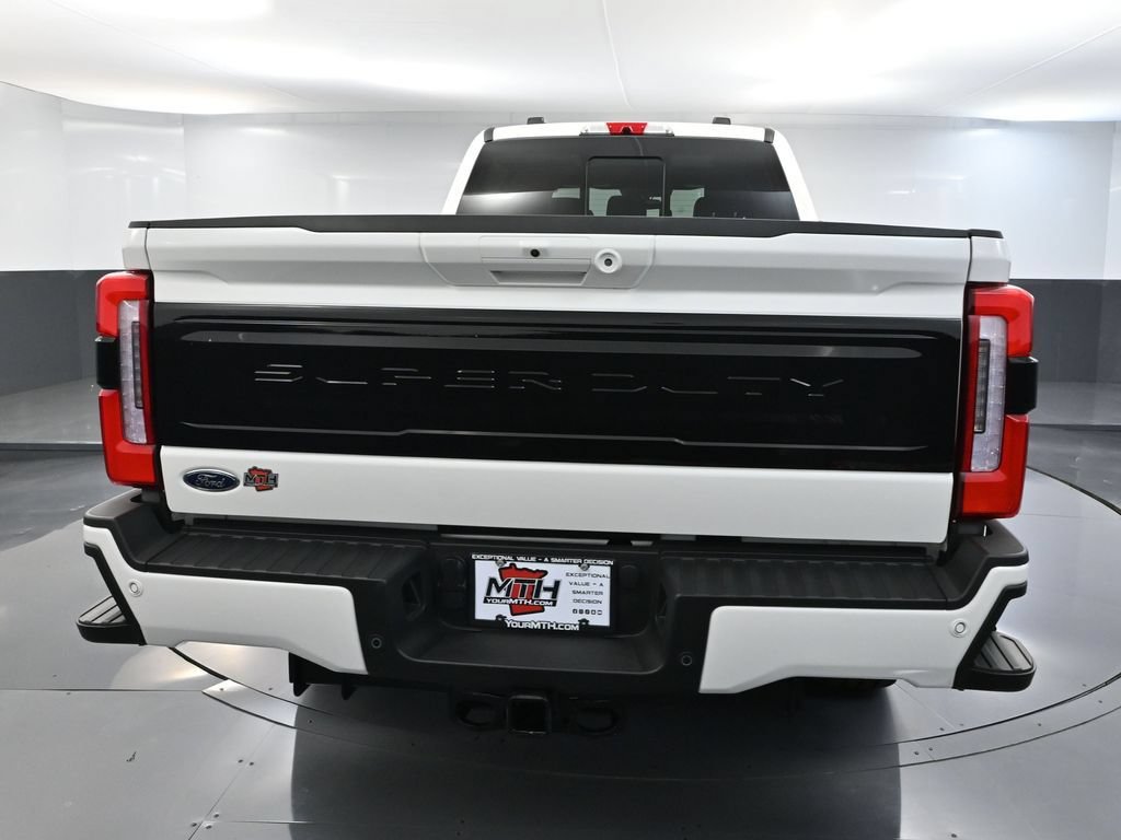 Used 2025 Ford F250 Platinum AWD/4WD image 5