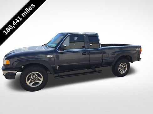 Used 2002 MAZDA B-Series Pickup 4x4 Cab Plus B4000 image 2