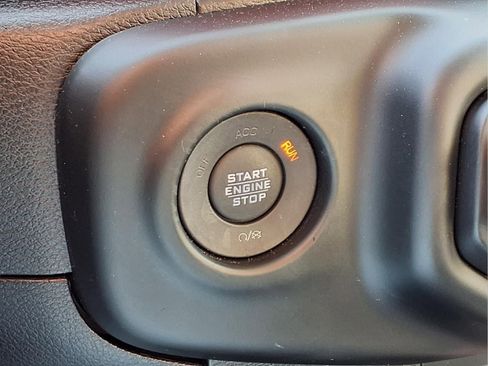 Used 2019 Jeep Wrangler Unlimited Rubicon image 23