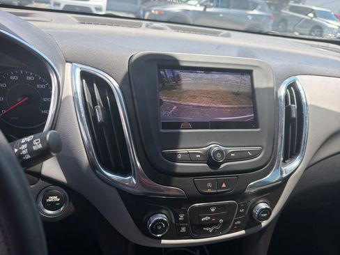 Used 2024 Chevrolet Equinox LS FWD image 7