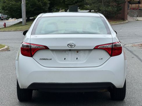 Used 2016 Toyota Corolla LE FWD image 5