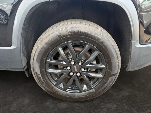 Used 2019 GMC Acadia SLT AWD/4WD image 43