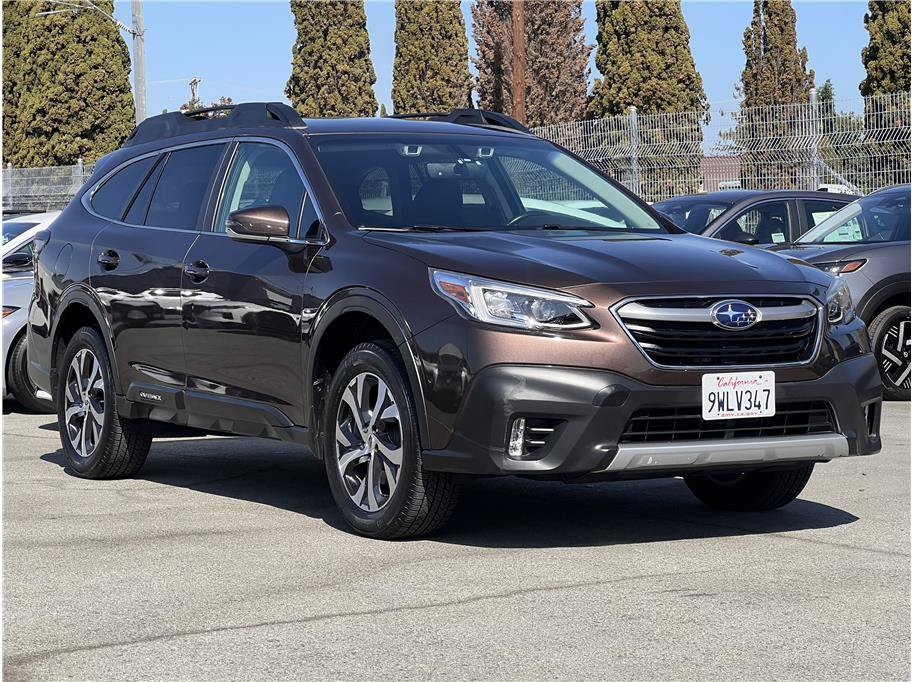 Used 2021 Subaru Outback Limited w/ Popular Package #2 AWD/4WD image 3