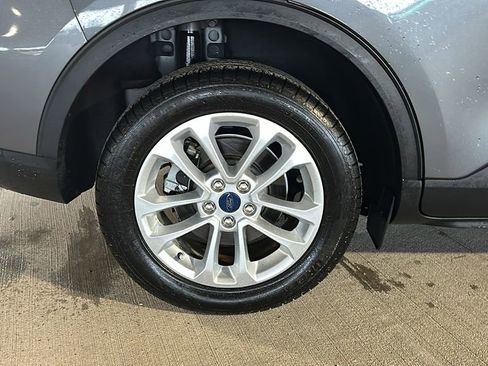 Used 2021 Ford Escape SE w/ Convenience Package image 16