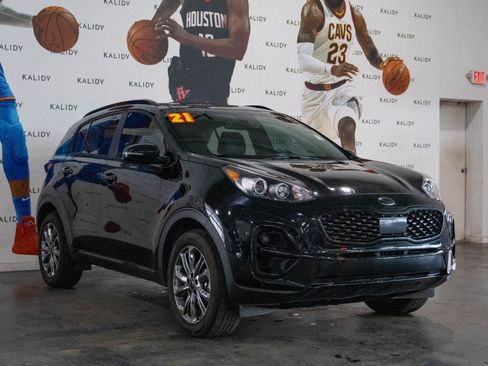 Used 2021 Kia Sportage S w/ S AWD Premium Package image 19