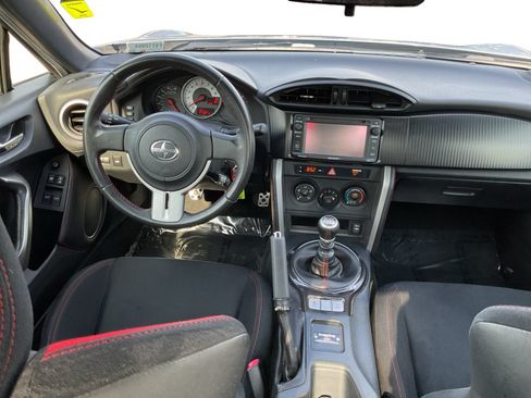 Used 2015 Scion FR-S RWD image 14
