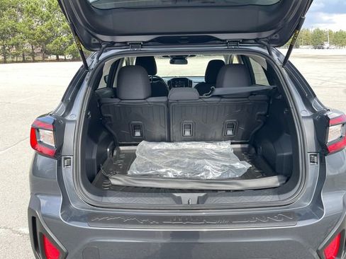 Used 2025 Subaru Crosstrek 2.0i Premium image 26