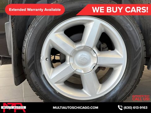Used 2013 Chevrolet Avalanche LTZ AWD/4WD image 25