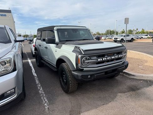 Used 2023 Ford Bronco Big Bend AWD/4WD image 3