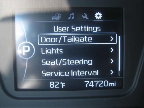 Used 2016 Kia Sorento EX image 32