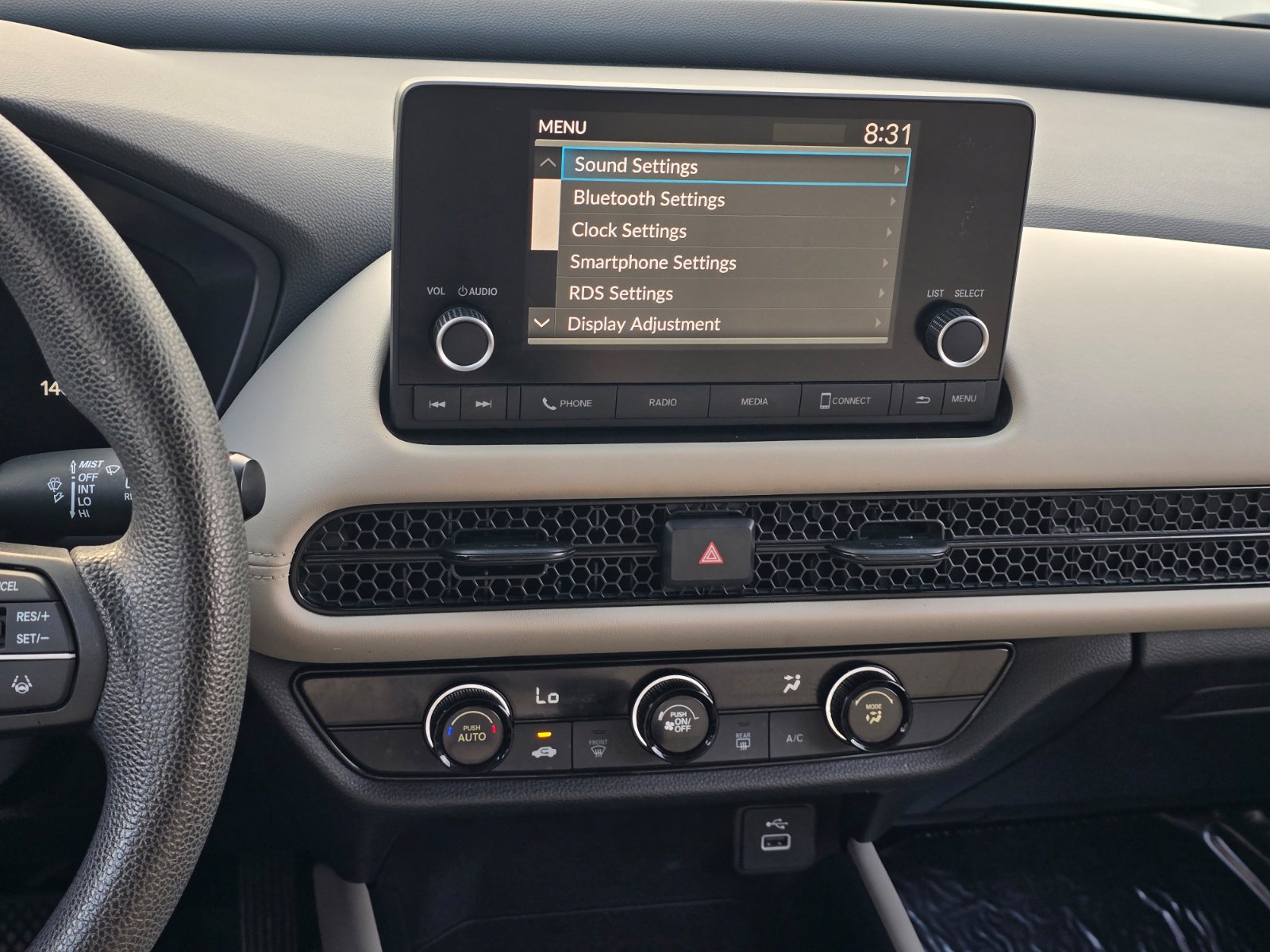 Used 2023 Honda HR-V LX image 16