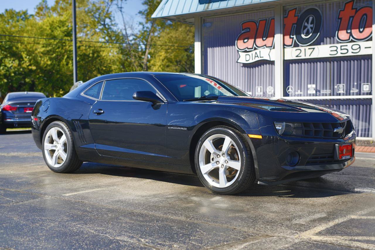 Used 2012 Chevrolet Camaro LS RWD image 17