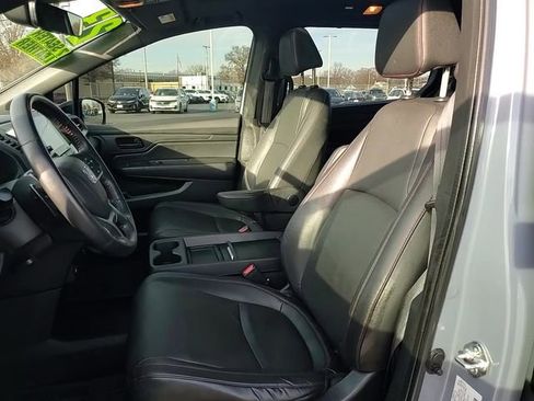 Used 2023 Honda Odyssey Sport image 10