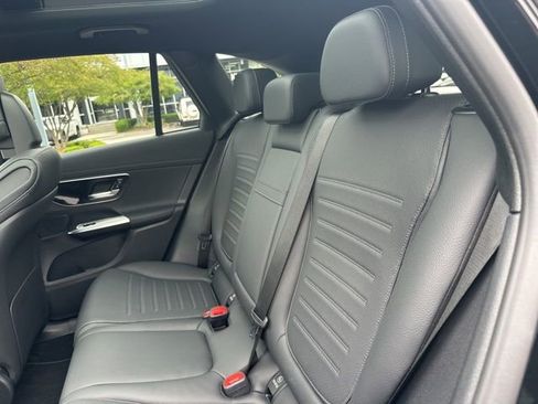Certified 2026 Mercedes-Benz GLC 300 image 21