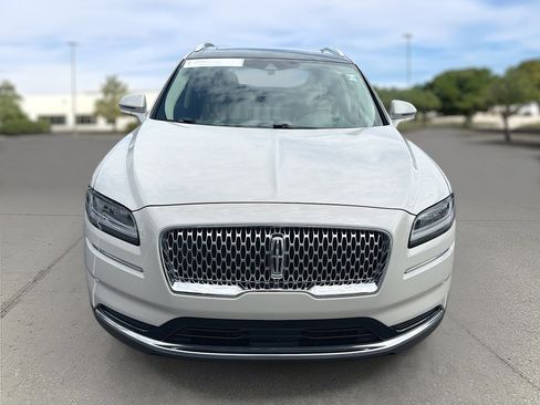 Certified 2021 Lincoln Nautilus Reserve AWD/4WD image 2