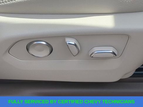 Used 2024 GMC Yukon XL Denali w/ Advanced Technology Package image 51