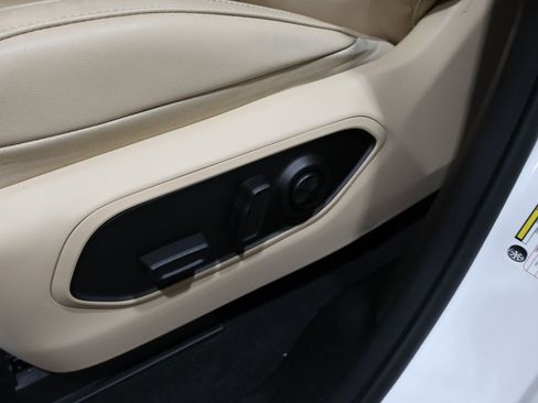 Used 2023 Jeep Grand Cherokee Limited w/ Trailer Tow Prep Group (B) image 12