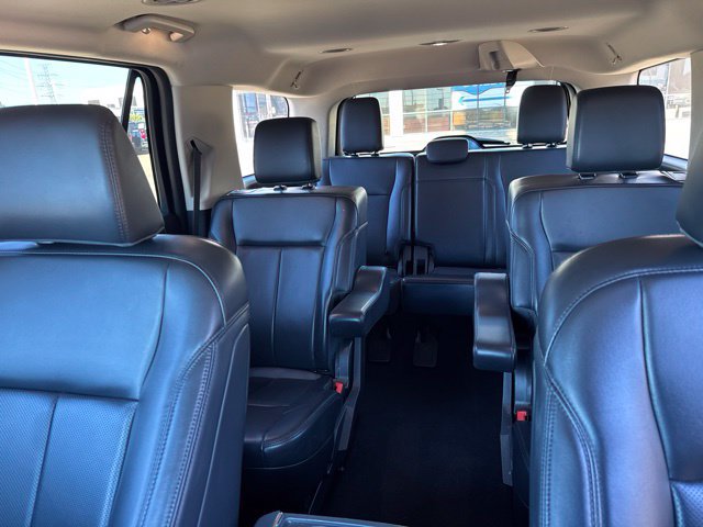 Used 2023 Ford Expedition XLT RWD image 12